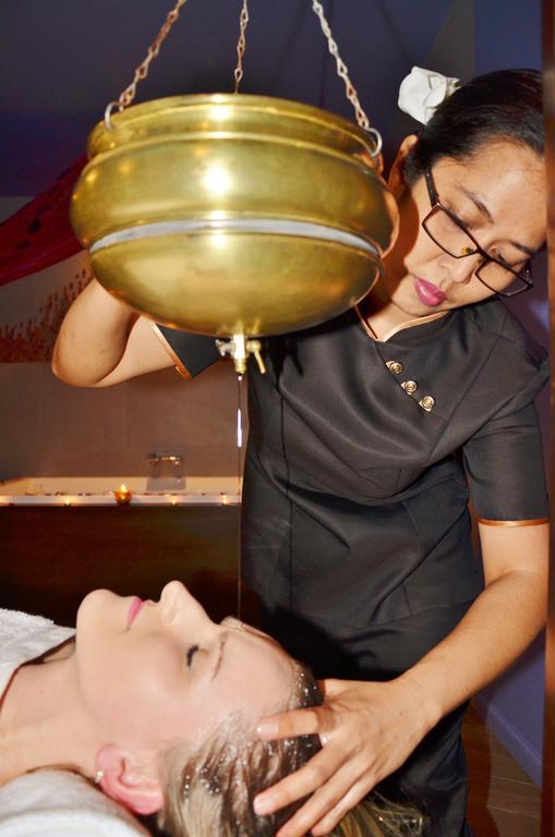 Hotel Azalia & Spa Niepołomice Eksteriør bilde