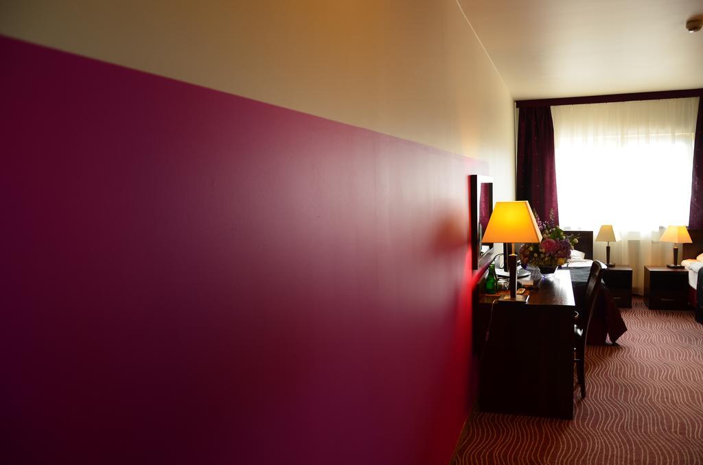 Hotel Azalia & Spa Niepołomice Eksteriør bilde